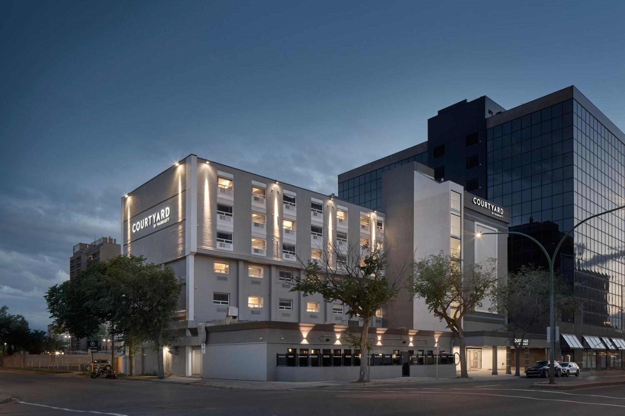 ホテル Courtyard By Marriott Regina Downtown エクステリア 写真