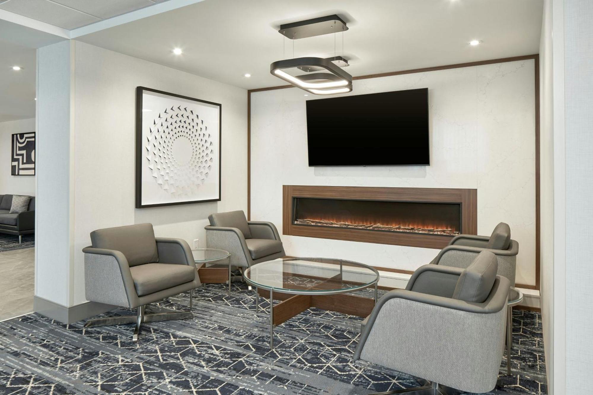 ホテル Courtyard By Marriott Regina Downtown エクステリア 写真