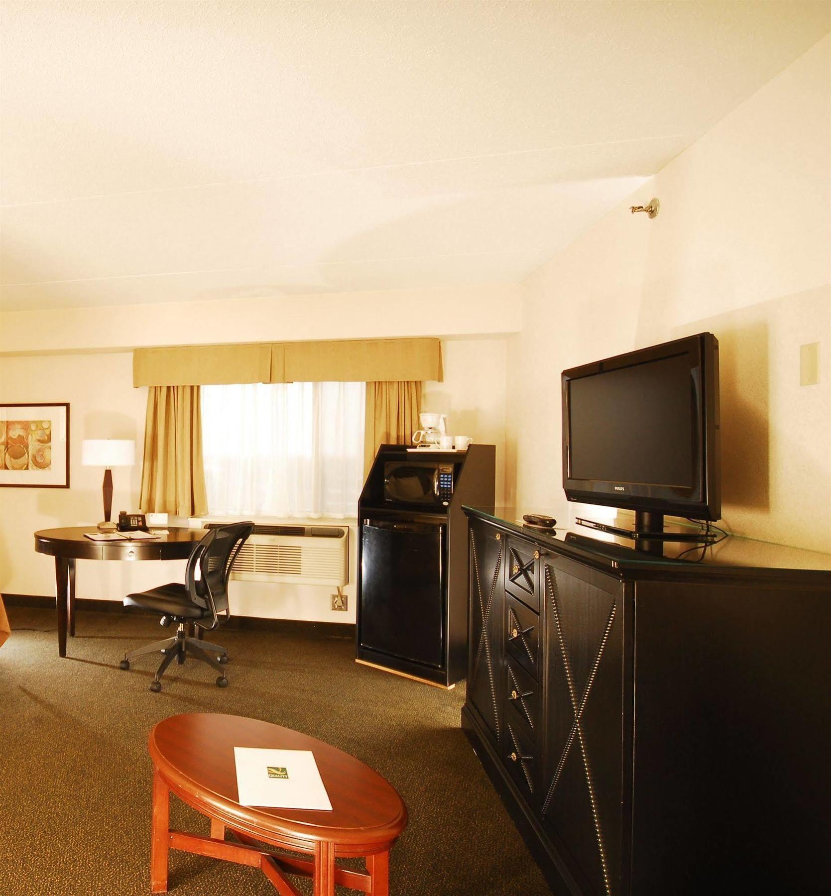 ホテル Courtyard By Marriott Regina Downtown エクステリア 写真